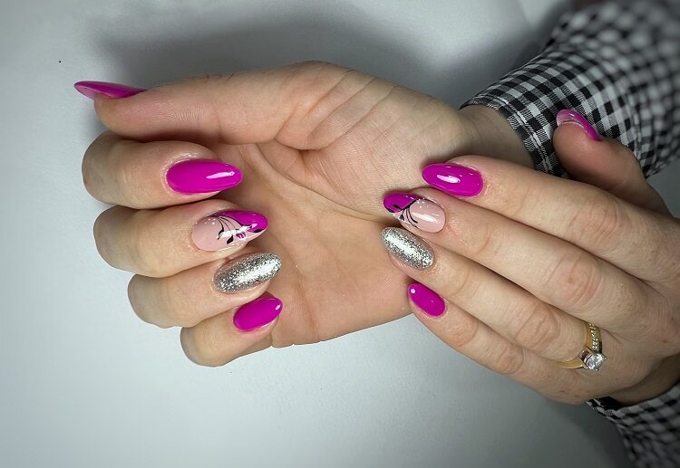 oval nail designs 2023 summer trends hot pink manicure