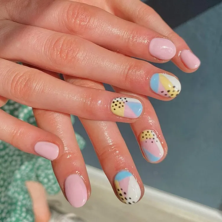 pastel minimalist short nails summer manicure abstract decorations