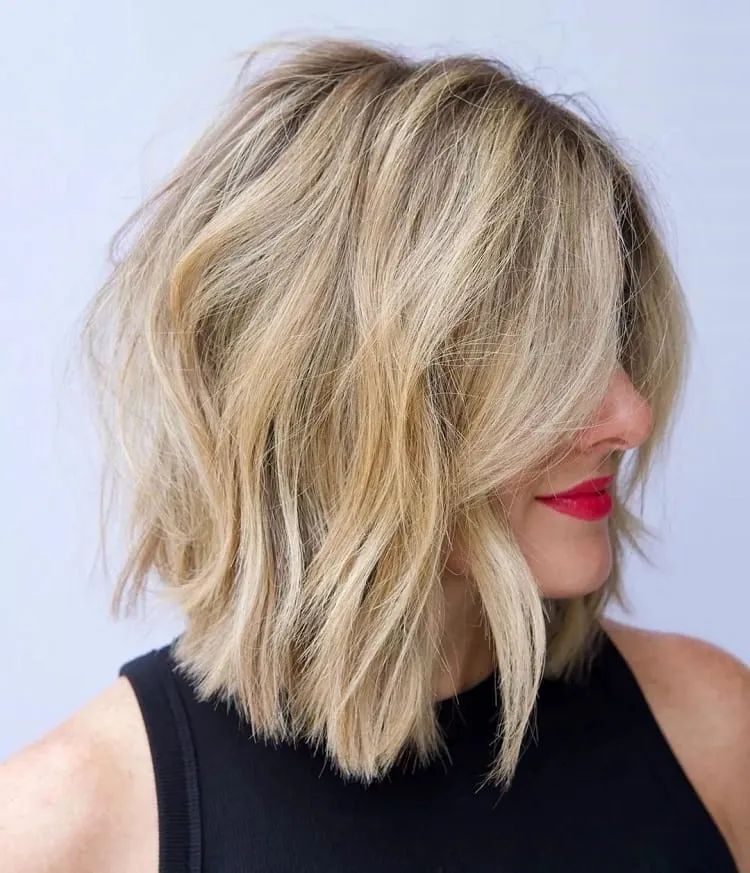 short layered hairstyles for thick hair