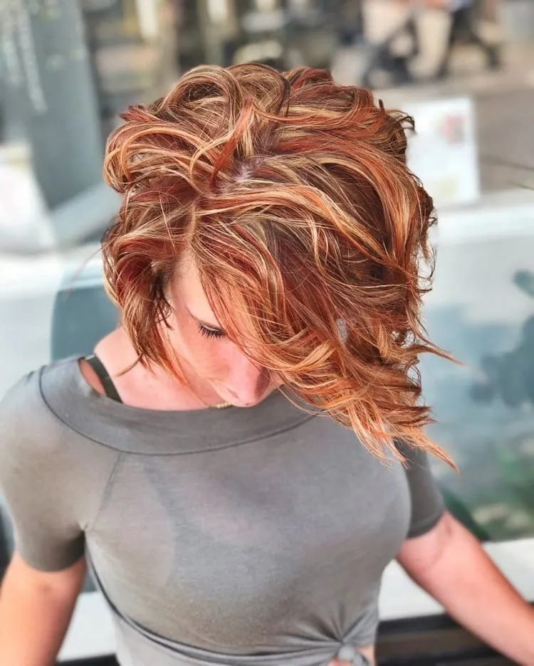 short lights brown hair with red and blonde highlights