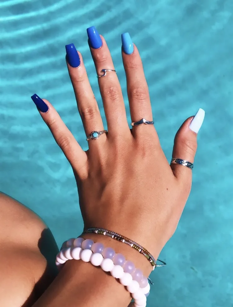 simple blue gradient summer acrylic nails long sqaure shape manicure ideas