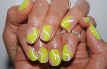 yellow neon swirly summer short nails 2023 trendy manicure design ideas