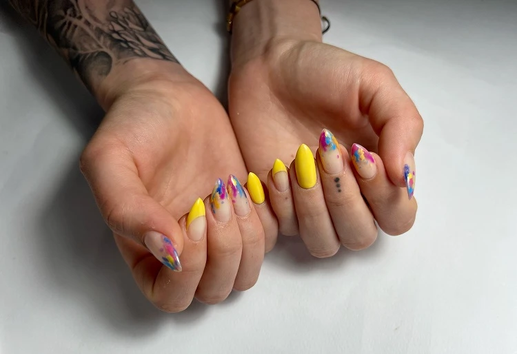 yellow summer nails abstract french tip manicure 2023