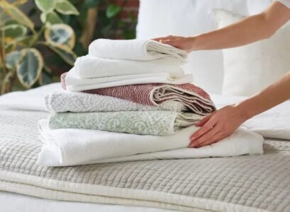 can you wash bed sheets and towels together what to consider
