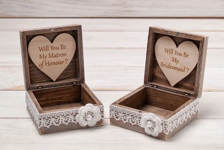 diy bridesmaid proposal box take a container and decorate pritty
