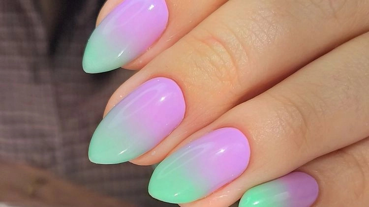 The Trick to Perfect Nail Color Combinations - YouTube