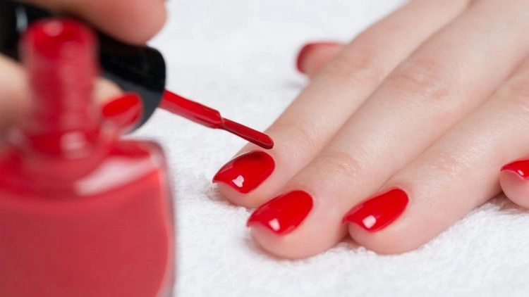 why nail polish peels off quickly and what can you do about it
