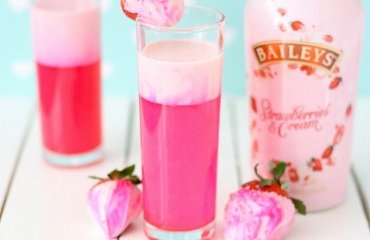 baileys strawberries and cream cocktail recipe