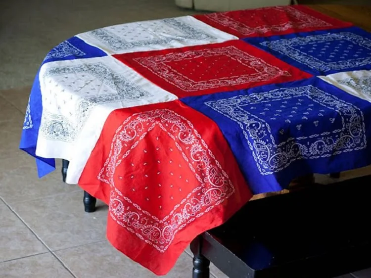 diy table cloth from bandanas 4th of july ideas