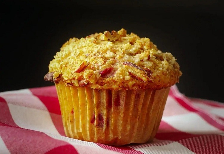 easy fluffy vegan raspberry muffins recipe dairy free