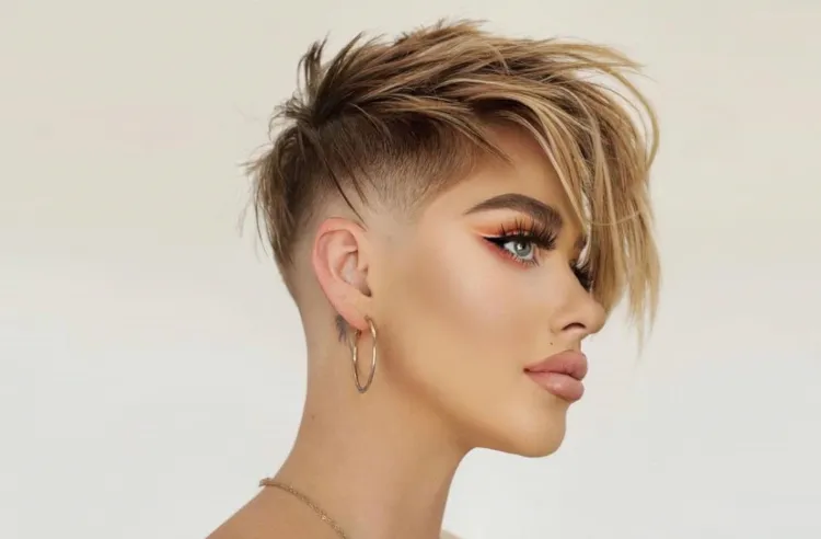 edgy pixie hairstyle