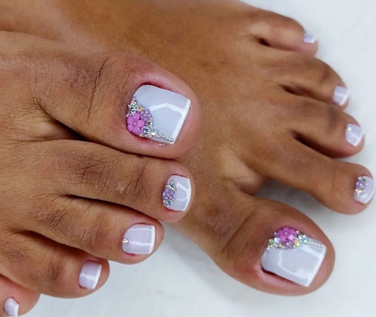 60+ Dazzling Summer Pedicure Ideas for More Fun in the Sun - Hairstyle