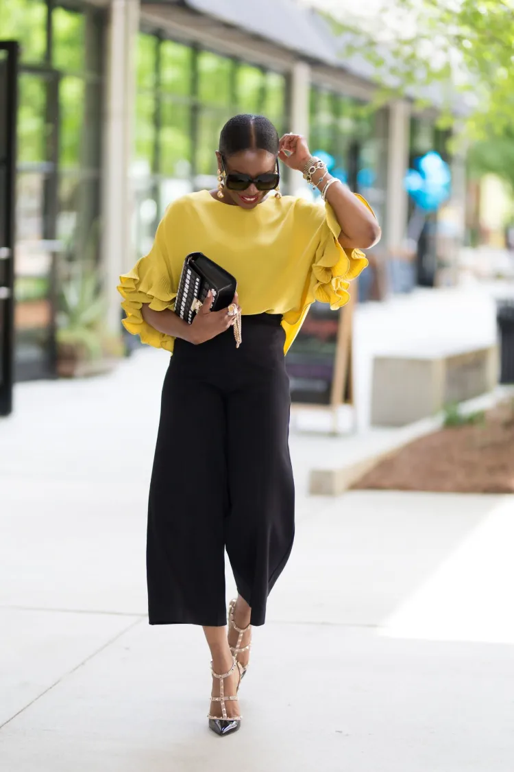 how to wear black culottes elegant and chic outfit ideas
