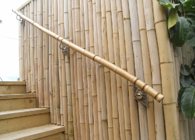 inexpensive privacy fence ideas for backyard bamboo fence in the yard