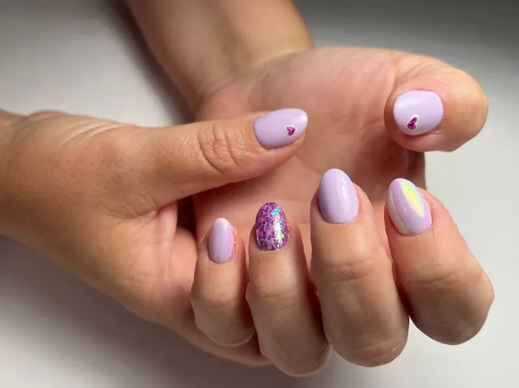 lavender nails chrome glitter mermaidcore summer manicure ideas 2023 trends