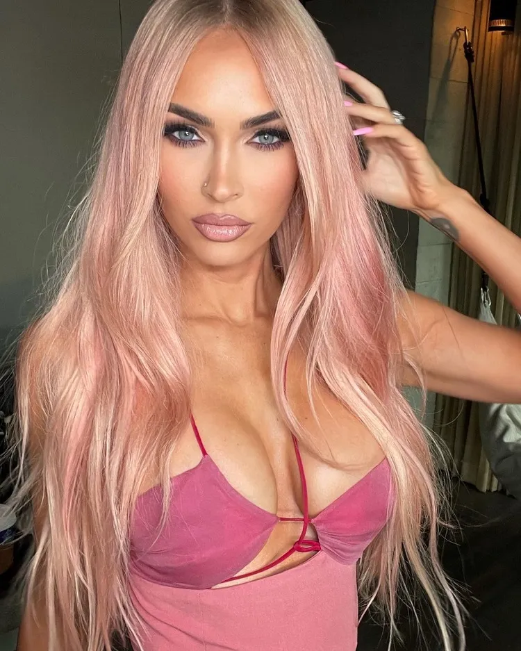 megan fox trendy barbiecore makeup pink nude