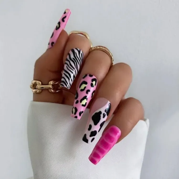 mismatched eclectic pink black white french tips long ballerina nails summer manicure ideas 2023