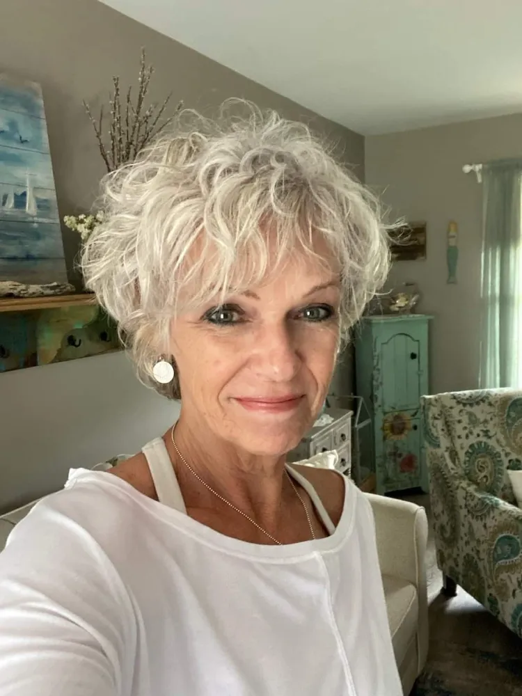 mixie haircut trendy hairstyle summer 2023 hairstyles for women over 50