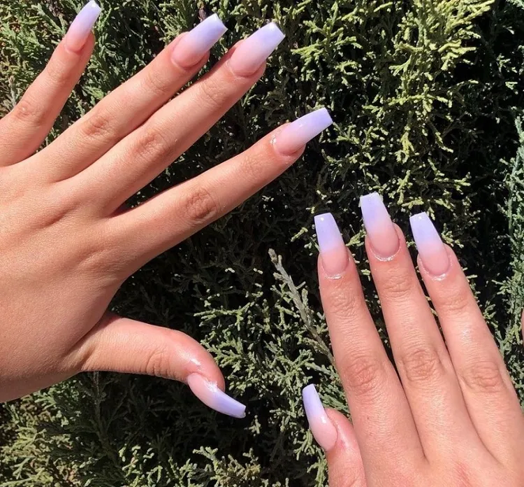 nude and purple ombre nails summer ideas 2023