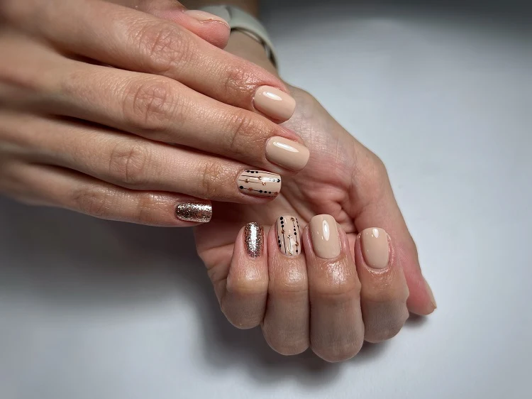 nude nails for women over 50 square shape with glitter