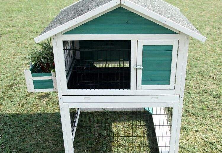 simply easy diy rabbit hutch