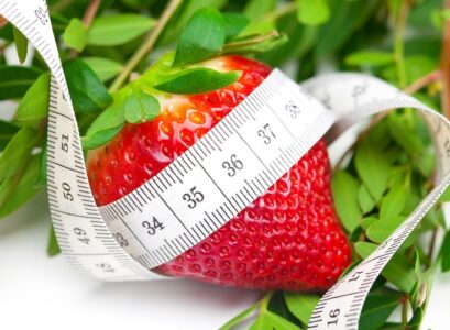 strawberries for weight loss true or false benefits diet
