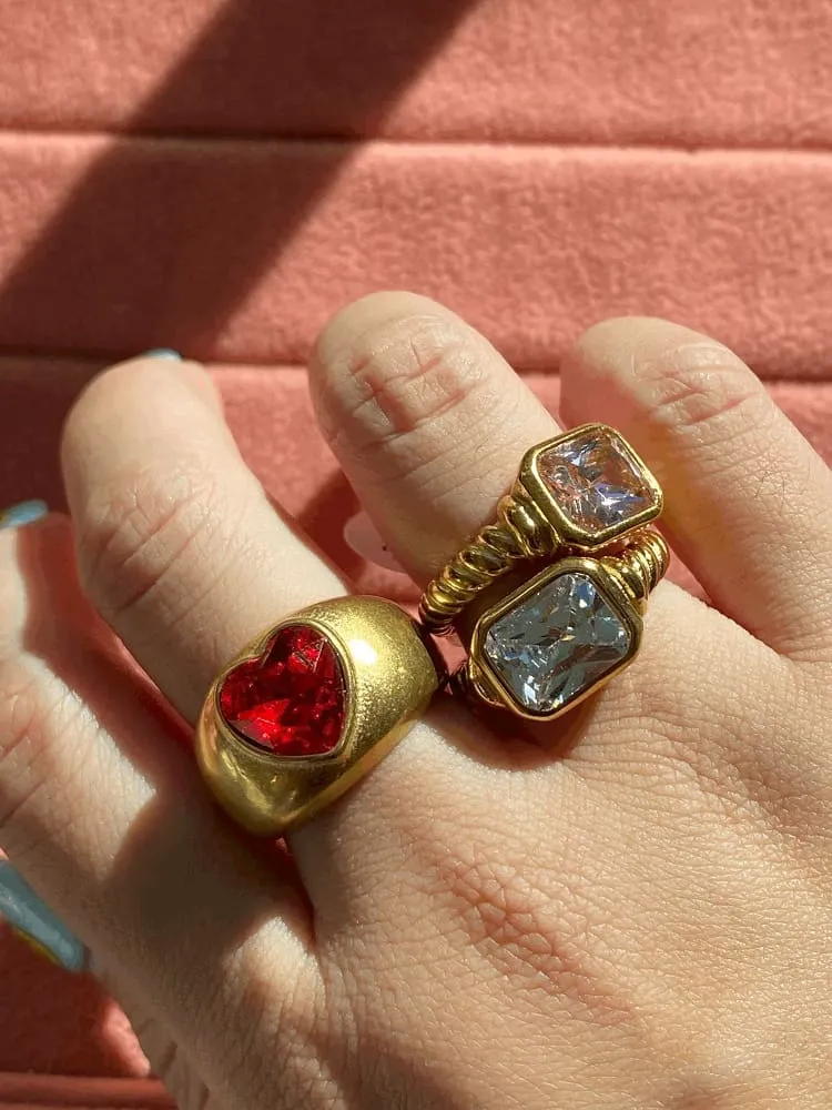 summer 2023 jewelry trends chunky rings