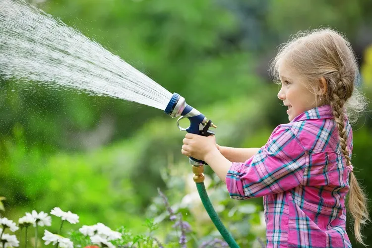 tools for beginner gardening lightweight garden hose