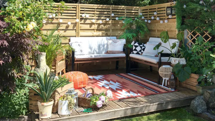 trendy garden furniture privacy wall wooden deck