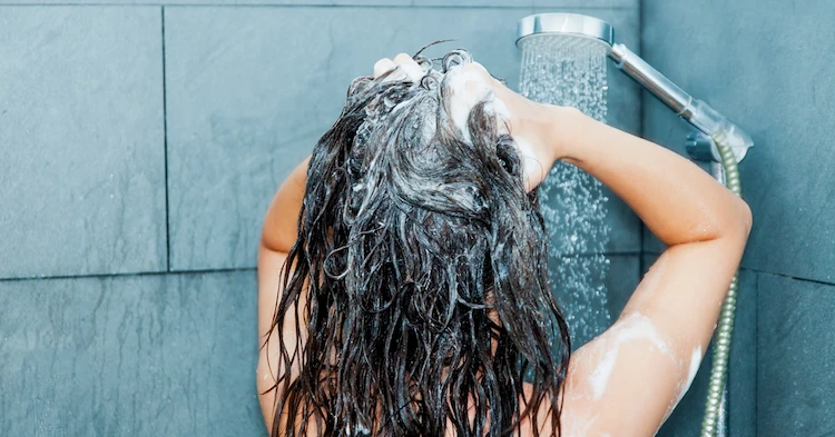 wash the hair with cool water to avoid frizz