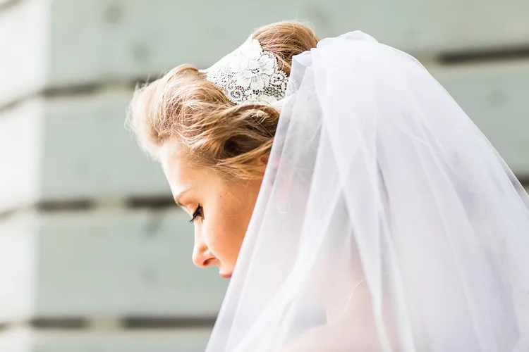 wedding hairstyles bridal fashion headband and veil