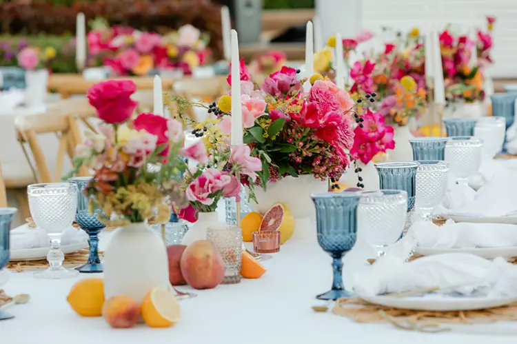 wedding table centerpieces flowers and fruits arrangements