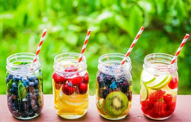 what are the top hydrating drinks fruit infused water summer