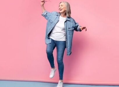 2023 jeans trends for women over 70 best jeans for 70 year old woman
