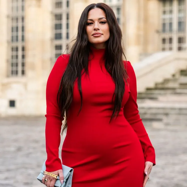 5 fashion tips for curvy women how to choose your capsule wardrobe