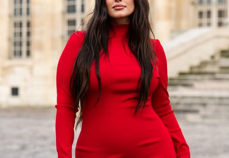 5 fashion tips for curvy women create your capsule wardrobe