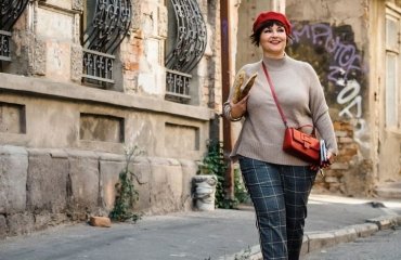 casual fall outfits for curvy women over 50