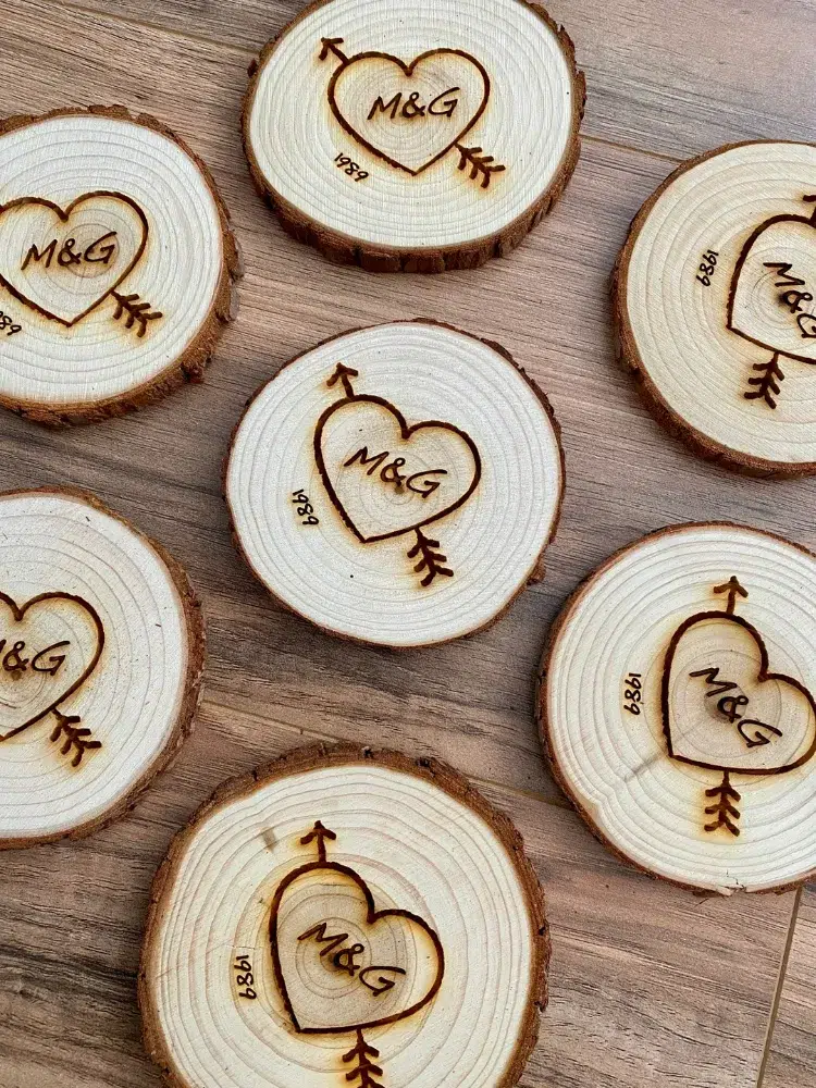 diy gift ideas wood slice coasters