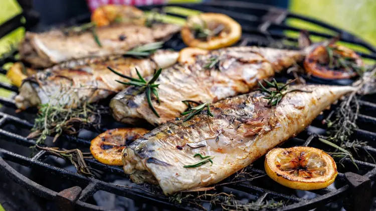 how to keep fish from sticking to the grill