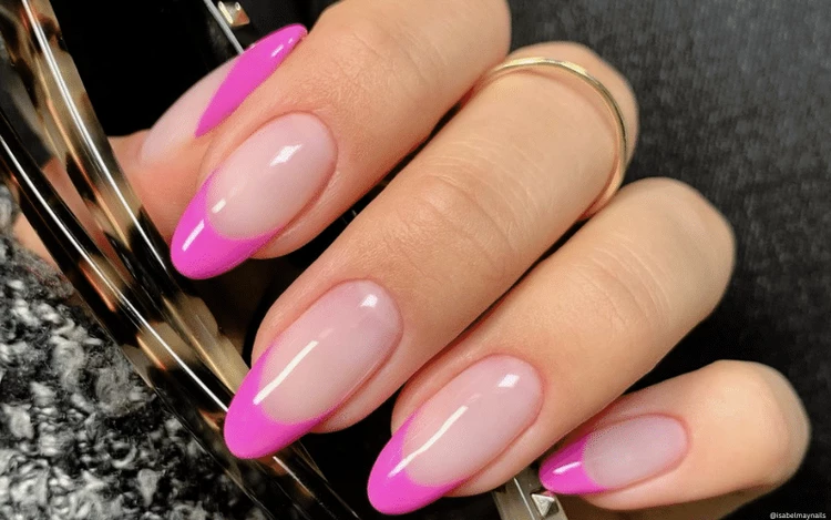pink barbie nails 2023 fall trends manicure ideas