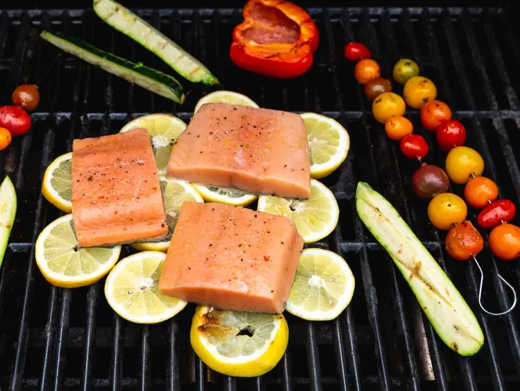 tips and tricks to keep fish from sticking to the grill