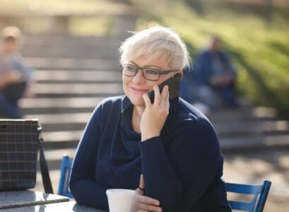 what are the best short hairstyles for plus size women over 50