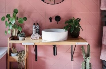 bathroom decor ideas 2023 pink tiles plants wooden storage shelves