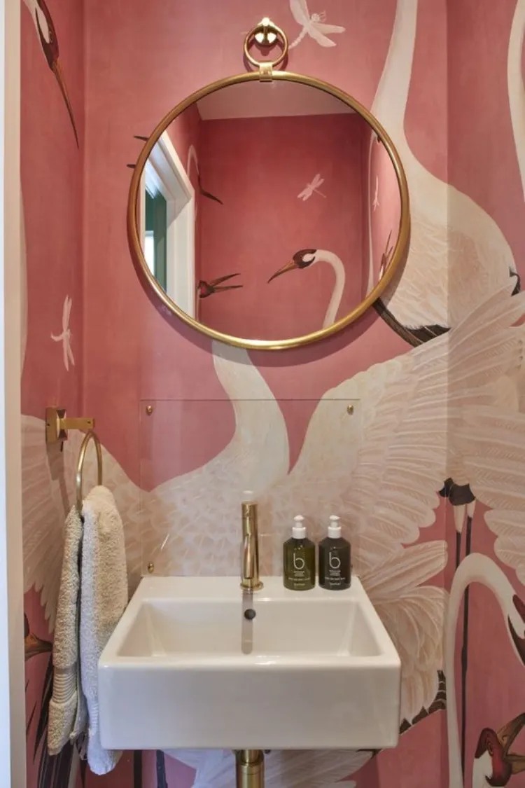bold wallpaper crane birds modern bathroom design decor ideas 2023
