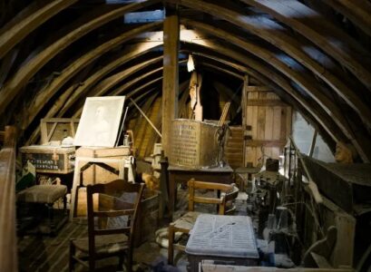 can you store anything in the attic what shouldn't be stored in the attic