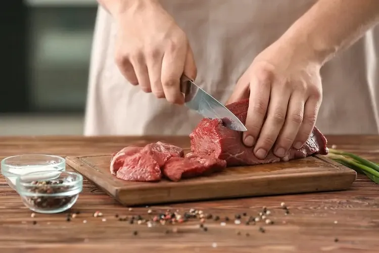 clean wooden cutting board after raw meat remove the pathogen harmful bacteria