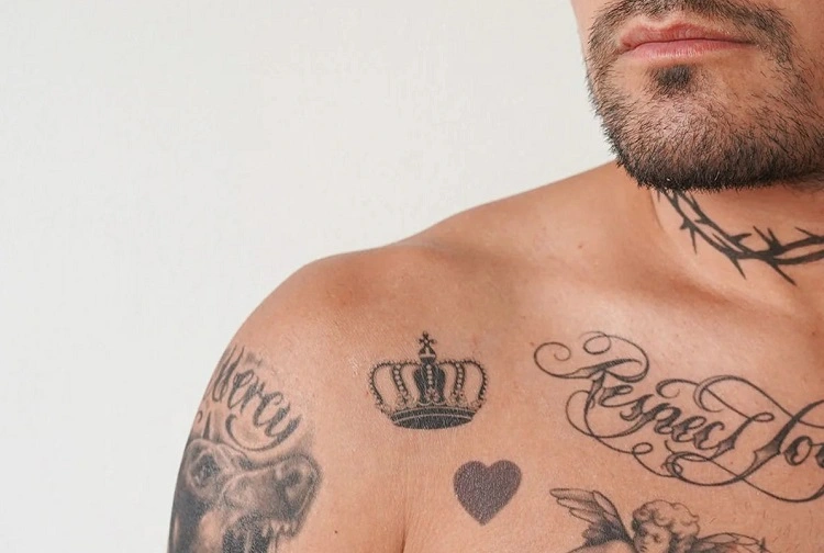 crown tattoo meaning for guys what does a crown tattoo men