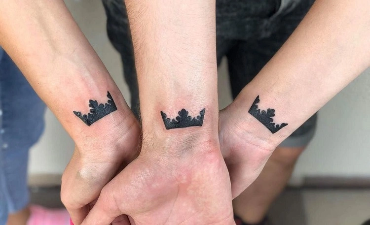 Hidden Crown Tattoo Meaning Revealed: What Does It Symbolize?