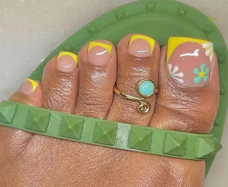 cute easy floral toe nail designs ideas