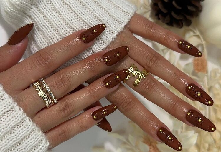 fall nails 2023 almond shaped trends ideas